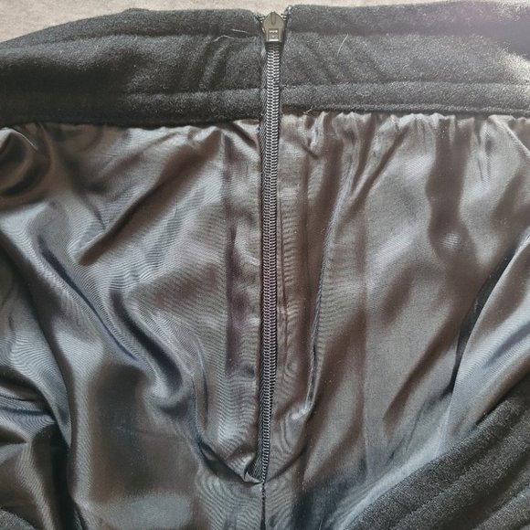 Size 16 Ricki's Wool Pleated Skirt - Picture 11 of 11